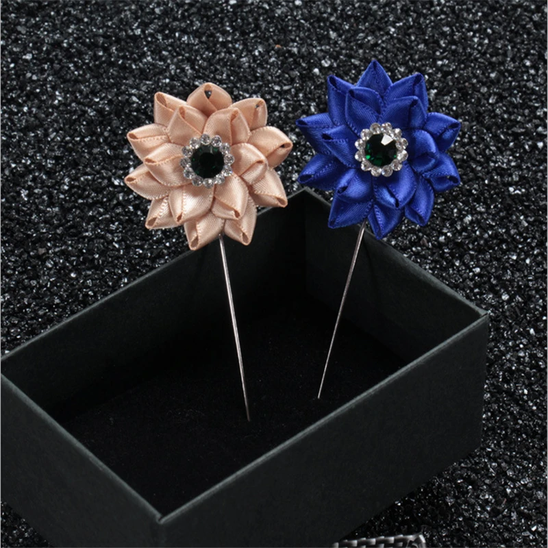 Wholesale 5 PCS/LOT New Fasion Fabric Flowers Handmade Brooch Men Lapel Pin For Men Suits Brooches
Wholesale 5 PCS/LOT New Fasion Fabric Flowers Handmade Brooch Men Lapel Pin For Men Suits Brooches