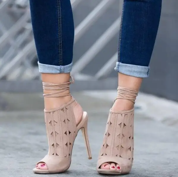 New Arrivals Burgundy Suede Hollow Heels Gladiator Sandals Women Lace-up Ankle Wrap Peep Toe Women Sandals Shoes 2019 Banquet
New Arrivals Burgundy Suede Hollow Heels Gladiator Sandals Women Lace-up Ankle Wrap Peep Toe Women Sandals Shoes 2019 Banquet