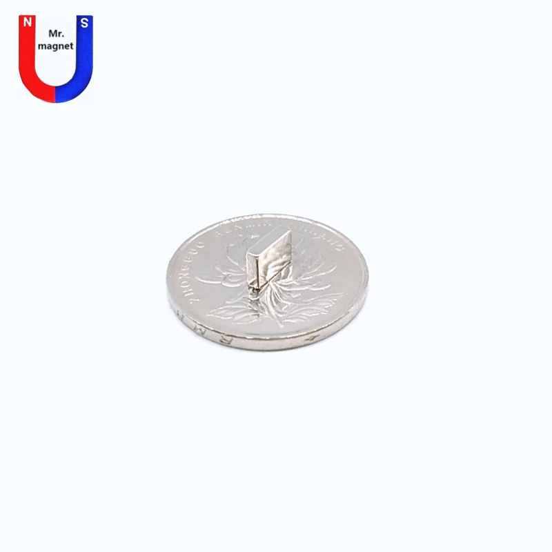 100/500/2000pcs 7x5x2 super strong neodymium magnet block rectangular body rare earth magnet 7*5*2mm thin magnet strong magnetic
100/500/2000pcs 7x5x2 super strong neodymium magnet block rectangular body rare earth magnet 7*5*2mm thin magnet strong magnetic