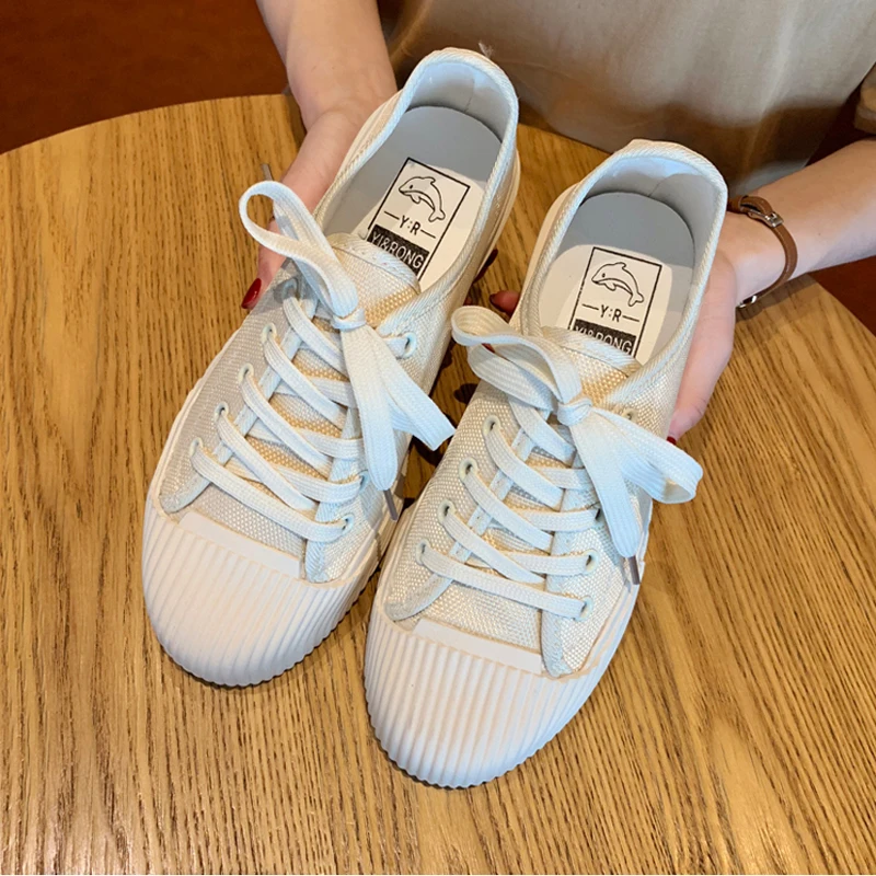 Women Canvas Patchwork Shoes Brand Girl Casual Med Thick Heel Sneakers Designer Female Vintage Breathable Running Platform Shoes
Women Canvas Patchwork Shoes Brand Girl Casual Med Thick Heel Sneakers Designer Female Vintage Breathable Running Platform Shoes