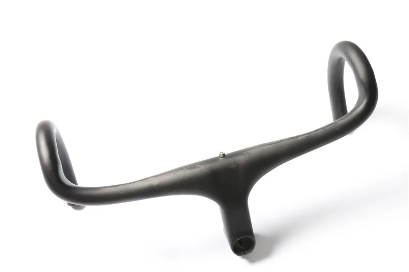 Newest UD Full carbon fiber road handlebar/bent bar integrated with stem full carbon fiber road bike 28.6*440/420/440MM
Newest UD Full carbon fiber road handlebar/bent bar integrated with stem full carbon fiber road bike 28.6*440/420/440MM