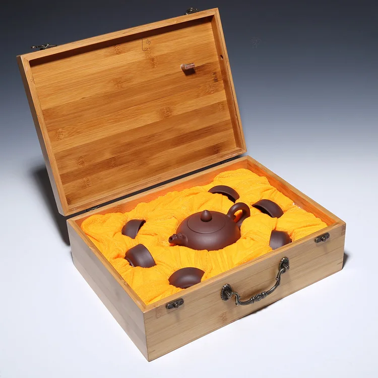Recommended tea set a pot of 6 cups set kung fu tea gift will pin gift gift boxes
Recommended tea set a pot of 6 cups set kung fu tea gift will pin gift gift boxes
