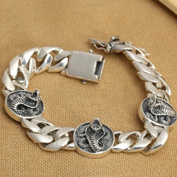 Handmade Thai 925 Siilver Snake Chain Bracelet 215mm Sterling Silver Man Bracelet Jewelry Gift Man Jewelry
Handmade Thai 925 Siilver Snake Chain Bracelet 215mm Sterling Silver Man Bracelet Jewelry Gift Man Jewelry