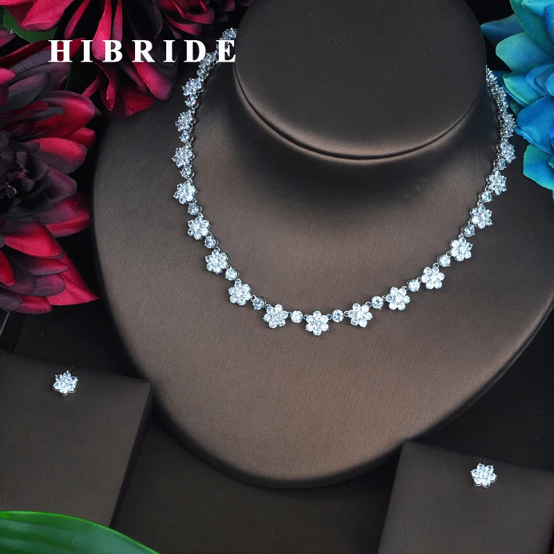 HIBRIDE Sparkling Small Flower Shape CZ Design Women Bridal Jewelry Sets Necklace Set Wedding Dress Accessories Jewelry N-442
HIBRIDE Sparkling Small Flower Shape CZ Design Women Bridal Jewelry Sets Necklace Set Wedding Dress Accessories Jewelry N-442