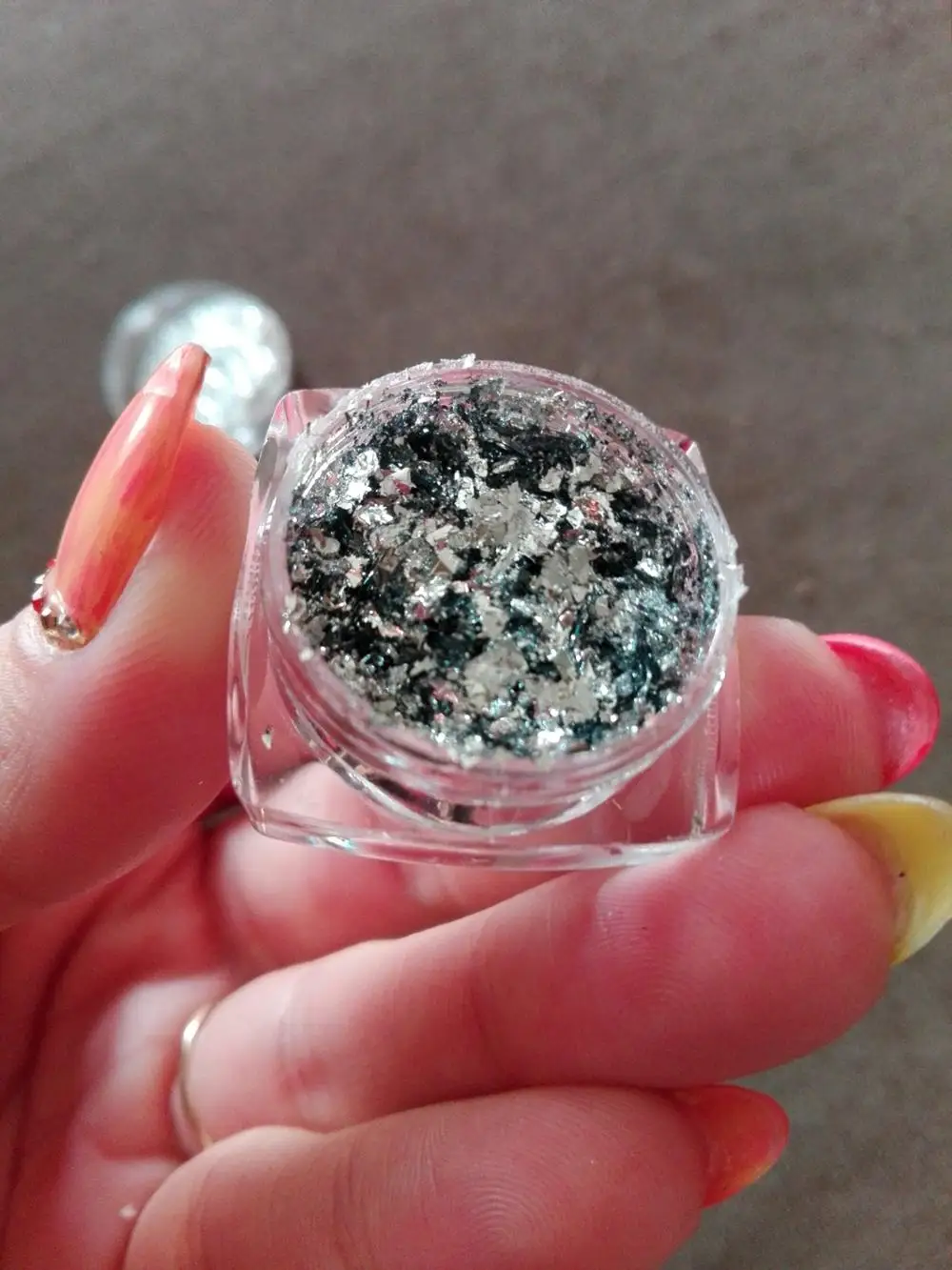 RWRTGE 0.2g Nail Glitter Aluminum Flakes Gold/Silver Nail Mirror Effect Powders Sequins Nail Gel Polish Chrome Pigment Powder YT
RWRTGE 0.2g Nail Glitter Aluminum Flakes Gold/Silver Nail Mirror Effect Powders Sequins Nail Gel Polish Chrome Pigment Powder YT