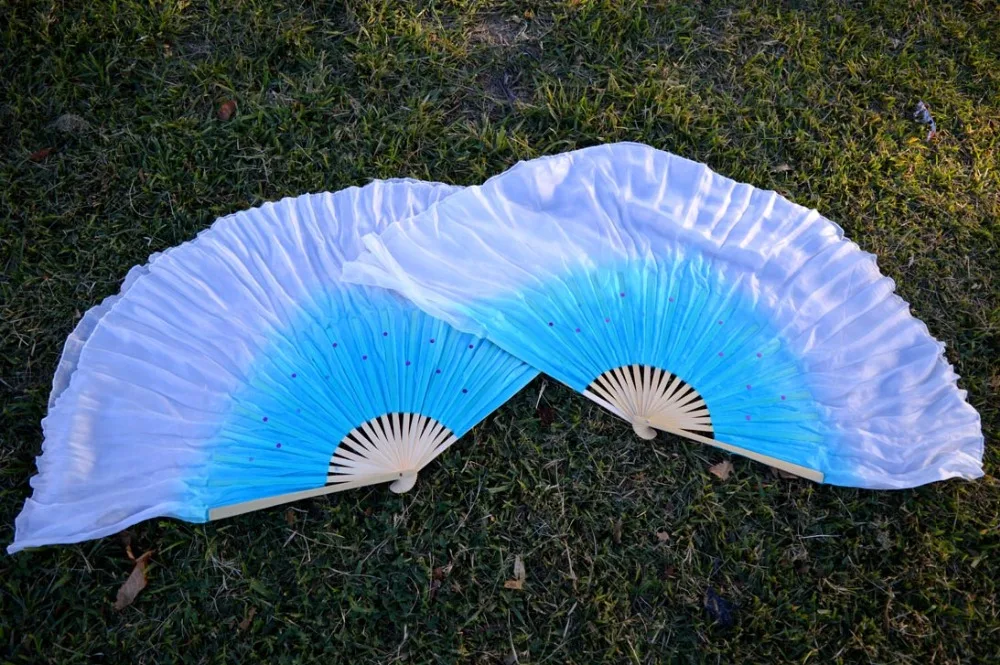 2018 women of high quality silk Chinese belly dance dance fan cheap hot Turquoise+White double short silk fan
2018 women of high quality silk Chinese belly dance dance fan cheap hot Turquoise+White double short silk fan
