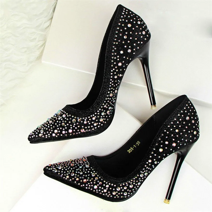 Dropshiping 2019 Fashion New Women Pumps Classic Sequined Shallow Women High Heels Sexy Pointed 10cm Wedding Shoes Party Shoes
Dropshiping 2019 Fashion New Women Pumps Classic Sequined Shallow Women High Heels Sexy Pointed 10cm Wedding Shoes Party Shoes