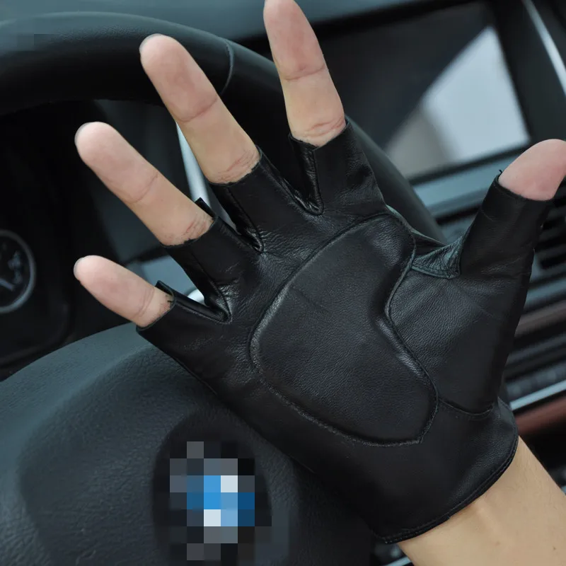 Freeshipping 2 pairs semi-palm genuine leather gloves safetywork protecting wear-resistant driving gloves suit for fitness dance
Freeshipping 2 pairs semi-palm genuine leather gloves safetywork protecting wear-resistant driving gloves suit for fitness dance
