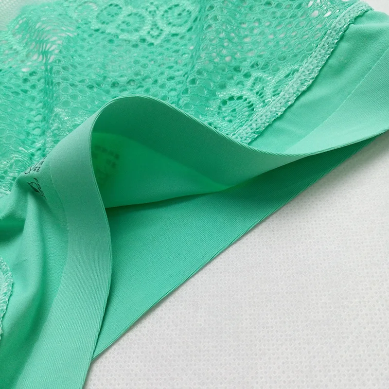 New Women's Underwear Middle Waist Soft Ice Silk Panties Hip Comfortable Breathable Cool Quality Seamless Lace Briefs Underpants
New Women's Underwear Middle Waist Soft Ice Silk Panties Hip Comfortable Breathable Cool Quality Seamless Lace Briefs Underpants