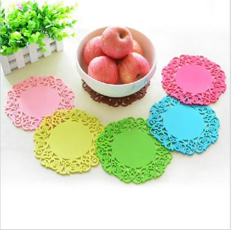 1 pcs Cup Mat Silicone Coaster Anti-slip Coffee Tea Mats Pad Lace Flower Hollow Doilies Table Placemat Kitchen Accessories
1 pcs Cup Mat Silicone Coaster Anti-slip Coffee Tea Mats Pad Lace Flower Hollow Doilies Table Placemat Kitchen Accessories