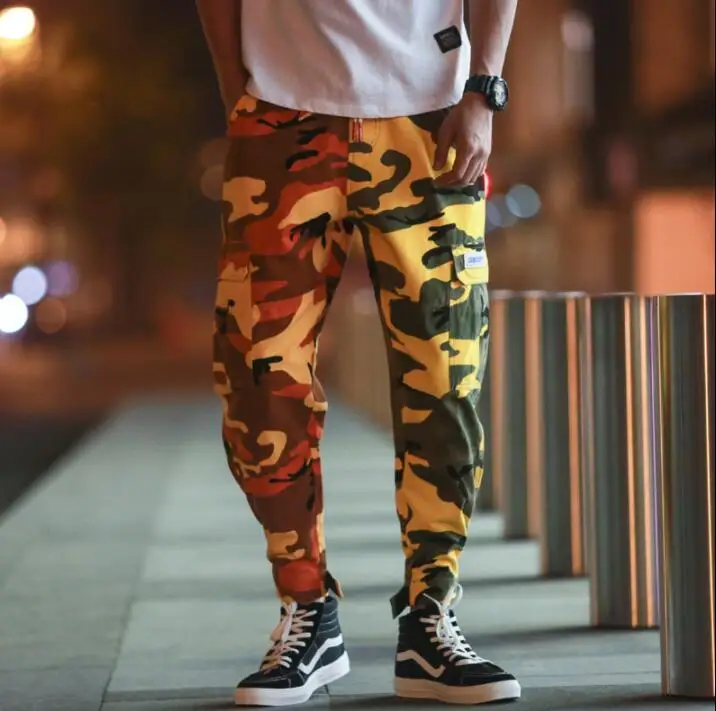 personality fashion Camouflage pants mens feet trousers pantalones hombre cargo Loose multi-pocket harem pants for men street
personality fashion Camouflage pants mens feet trousers pantalones hombre cargo Loose multi-pocket harem pants for men street