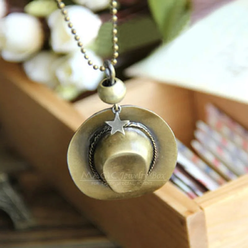 Original New Vintage Gold Cowboy Hat Pendant Necklace Men Hip Hop Bead Chain Star Charm Choker Necklace Women Jewelry Femme Gift
Original New Vintage Gold Cowboy Hat Pendant Necklace Men Hip Hop Bead Chain Star Charm Choker Necklace Women Jewelry Femme Gift