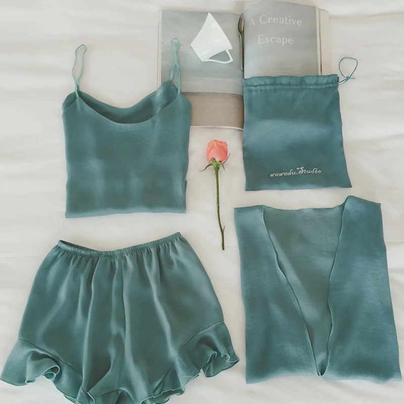 JULY'S SONG New 4 Pieces Woman Spring Summer Satin Faux Silk Pajamas Set Sling Pajamas Luxury Sleepwear Long Sleeves Homewear
JULY'S SONG New 4 Pieces Woman Spring Summer Satin Faux Silk Pajamas Set Sling Pajamas Luxury Sleepwear Long Sleeves Homewear