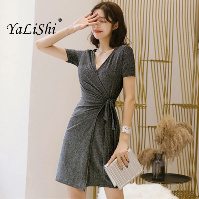 Dark Grey Sashes Sexy A Line Dress Women Summer V-neck Short Sleeve Office Casual Mini Dress Party Club Lady Dresses Vestidos
Dark Grey Sashes Sexy A Line Dress Women Summer V-neck Short Sleeve Office Casual Mini Dress Party Club Lady Dresses Vestidos