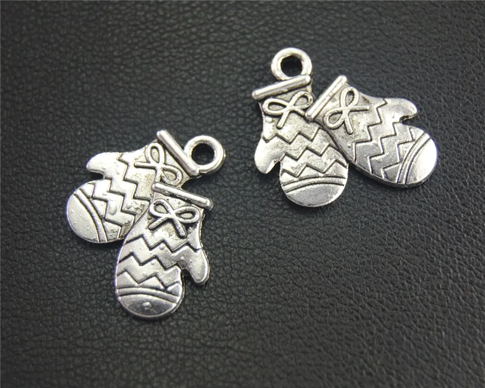 30pcs Silver Color Warming Glove Charm DIY Necklace Bracelet Bangle Findings 16x16mm A1992
30pcs Silver Color Warming Glove Charm DIY Necklace Bracelet Bangle Findings 16x16mm A1992