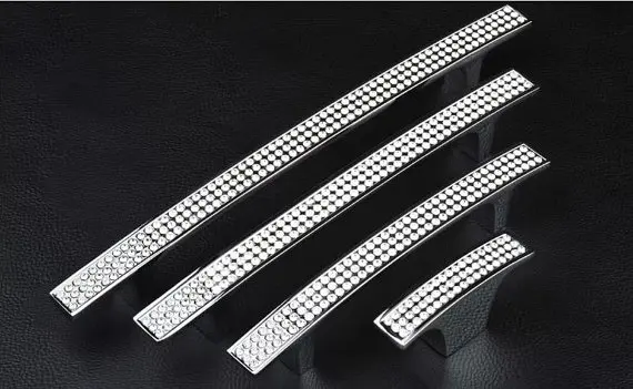 Crystal Dresser Drawer Pulls Handles Knob / Silver Klichen Cabinet Pulls handles Cupboard Handle Furniture Hardware BlingBling
Crystal Dresser Drawer Pulls Handles Knob / Silver Klichen Cabinet Pulls handles Cupboard Handle Furniture Hardware BlingBling