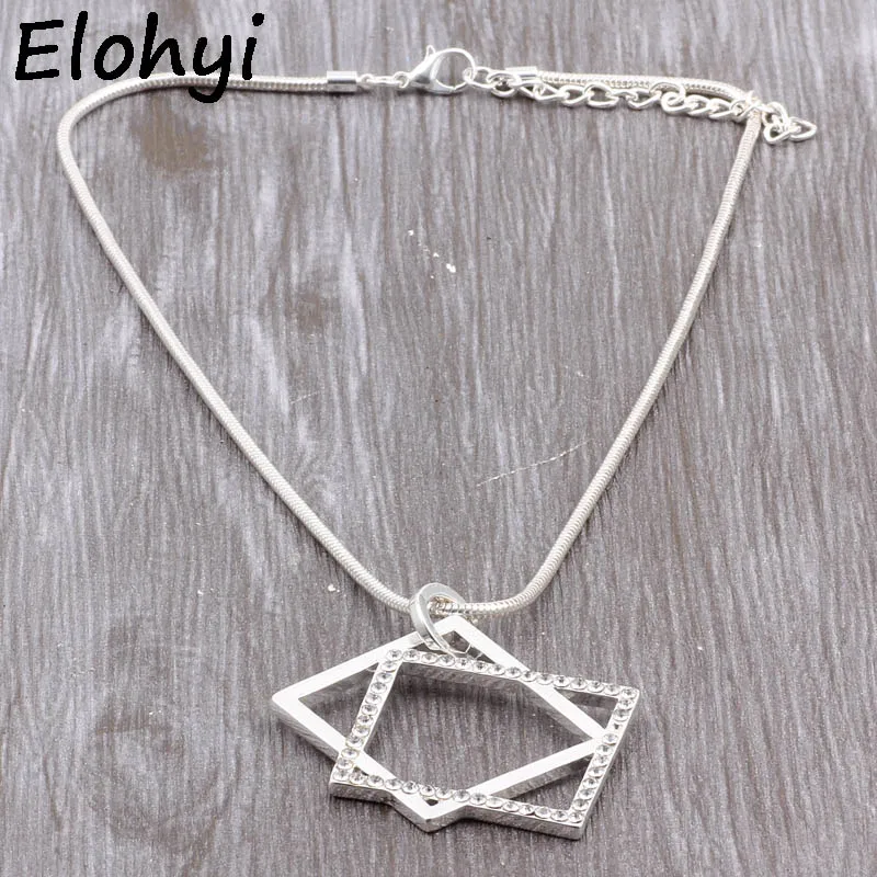 Новое поступление, геометрические Стразы ELOYHI для женщин и мужчин, чокер в стиле панк, ожерелье, цепочка со змеиным плетением для модных ожер...
Новое поступление, геометрические Стразы ELOYHI для женщин и мужчин, чокер в стиле панк, ожерелье, цепочка со змеиным плетением для модных ожер...