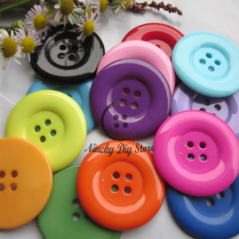 50pcs 38mm 4 holes Colorful resin coat buttons large fashion buttons clothing accessories diy sewing craft accessories
50pcs 38mm 4 holes Colorful resin coat buttons large fashion buttons clothing accessories diy sewing craft accessories