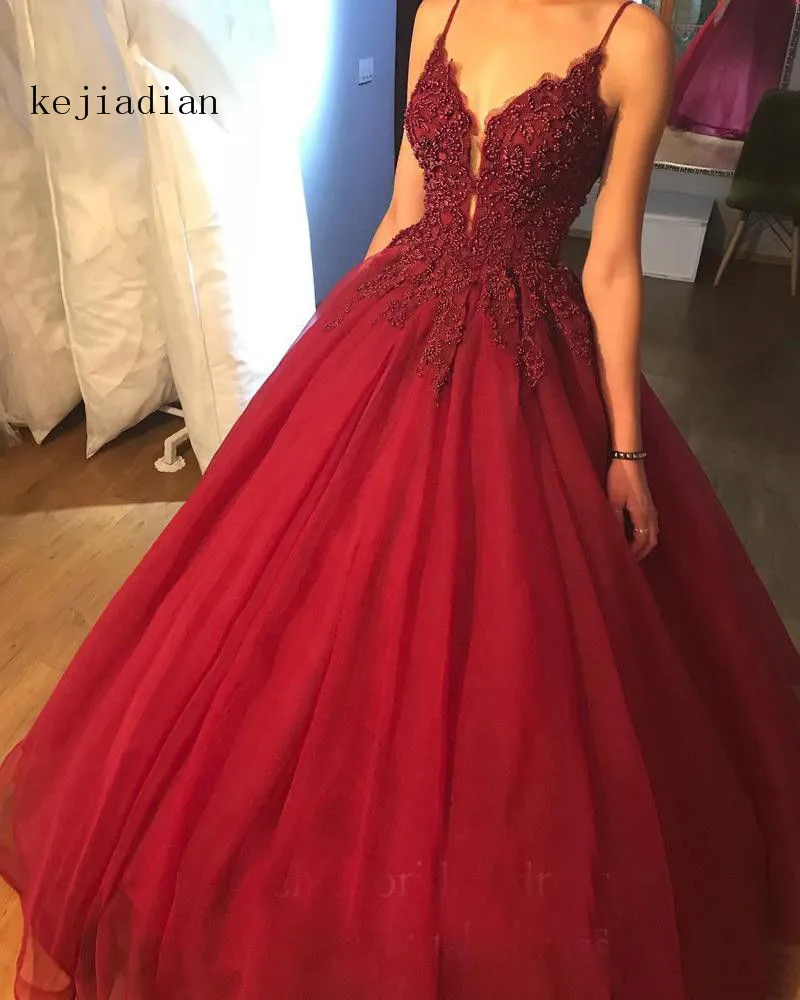 Vestido De Festa 2020 Sexy V neck Long Ball Gowns evening Dress Burgundy beading spaghetti strap sexy Prom Dress
Vestido De Festa 2020 Sexy V neck Long Ball Gowns evening Dress Burgundy beading spaghetti strap sexy Prom Dress
