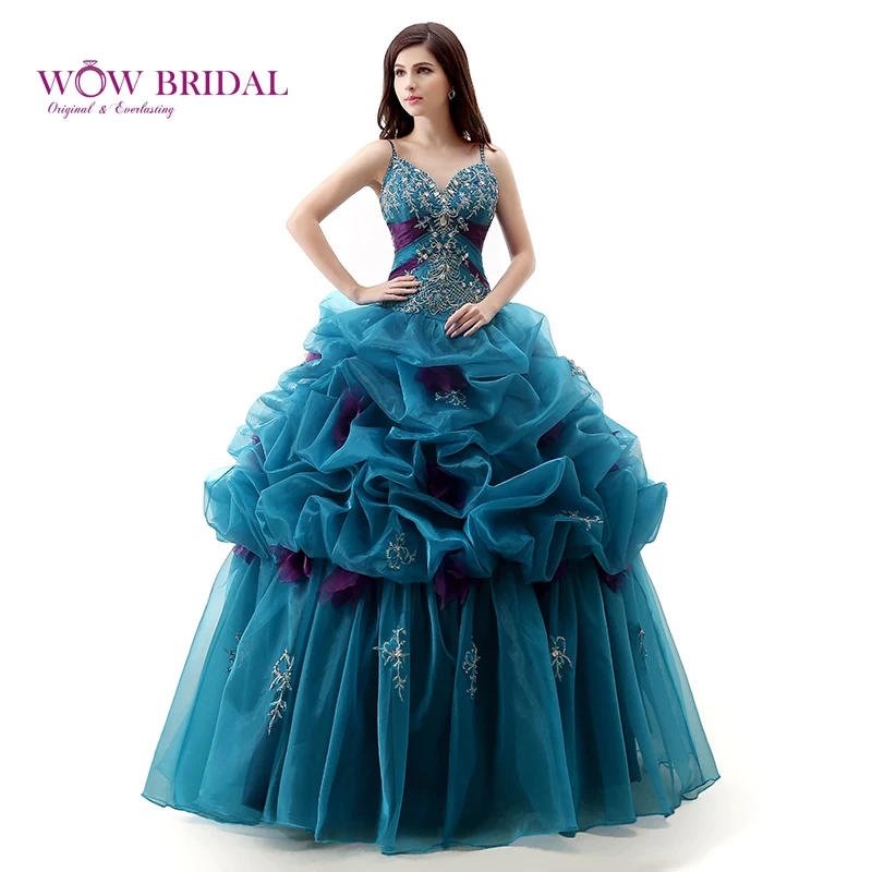 Платье Wowbridal в Королевском синем стиле Quinceanera 2021 на тонких бретельках с V-образным вырезом и вышивкой кристаллами из бисера из органзы платье с многоярусными оборками
Платье Wowbridal в Королевском синем стиле Quinceanera 2021 на тонких бретельках с V-образным вырезом и вышивкой кристаллами из бисера из органзы платье с многоярусными оборками