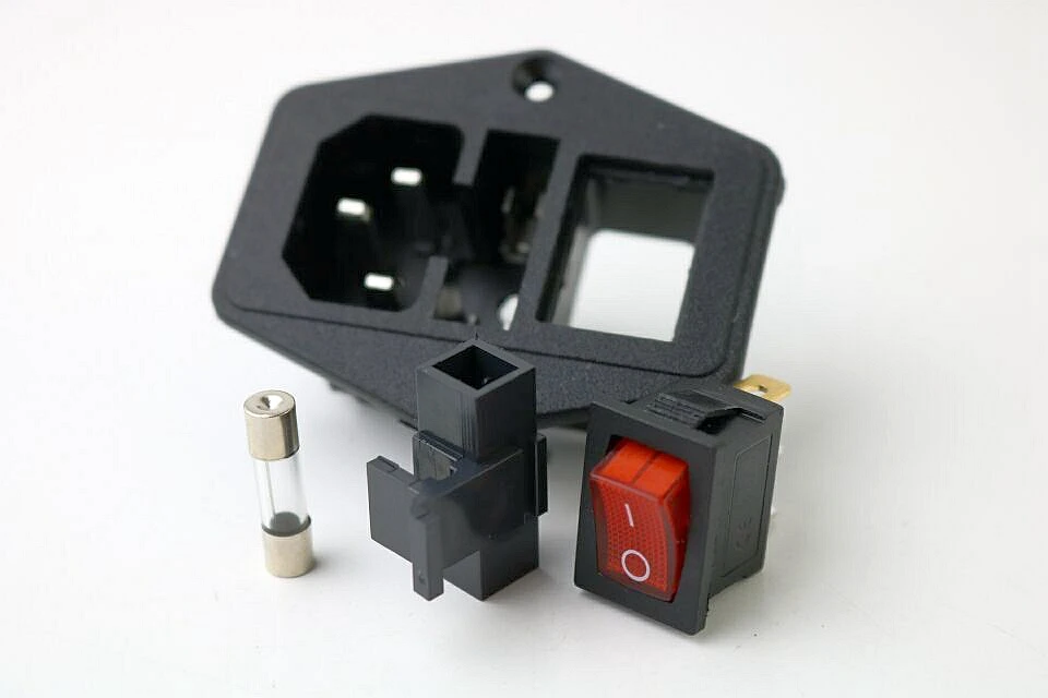 1pcs with 10A fuse ! 3pin power socket with Rocker Switch ac socket 3 Terminal Power Socket with Fuse Holder Connector
1pcs with 10A fuse ! 3pin power socket with Rocker Switch ac socket 3 Terminal Power Socket with Fuse Holder Connector