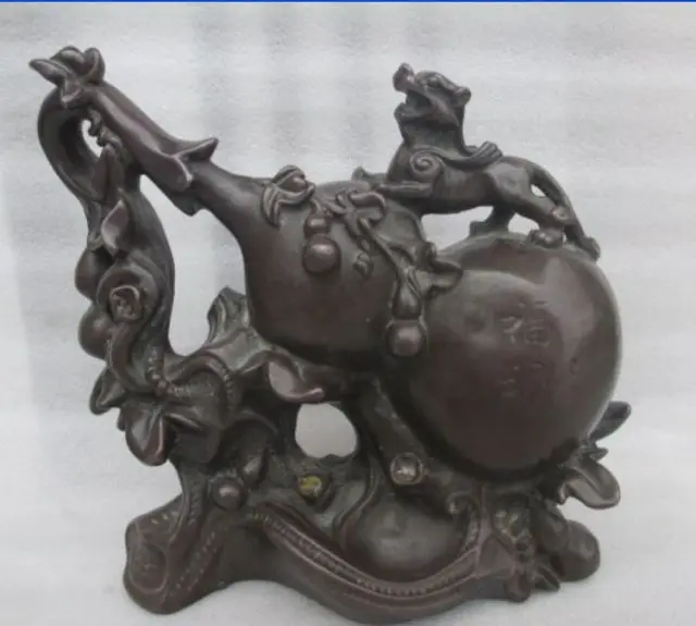 6.7 inch / Exquisite Chinese folk copper auspicious happiness Lion gourd statue 
6.7 inch / Exquisite Chinese folk copper auspicious happiness Lion gourd statue