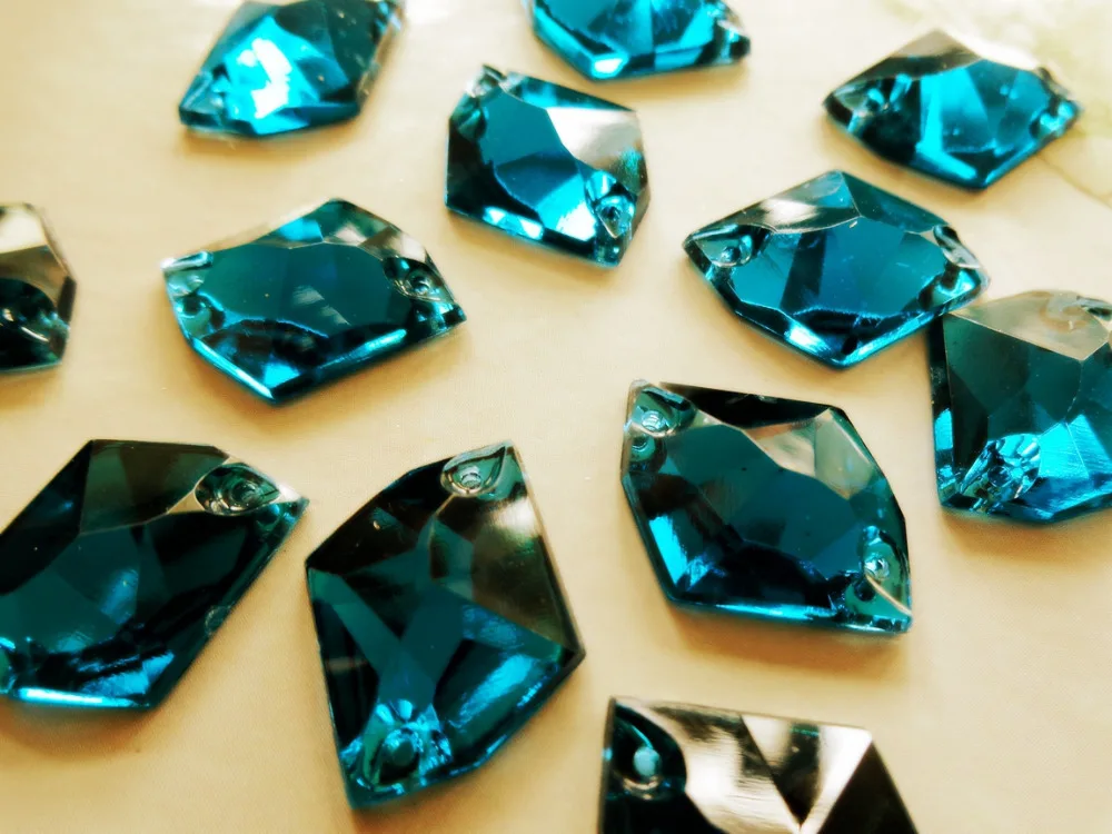 

Зелено-голубые пришивные стразы 21*16 мм акриловый кристалл космической формы стразы с плоским основанием Алмазный драгоценный камень 100 шт./лот Бесплатная доставка