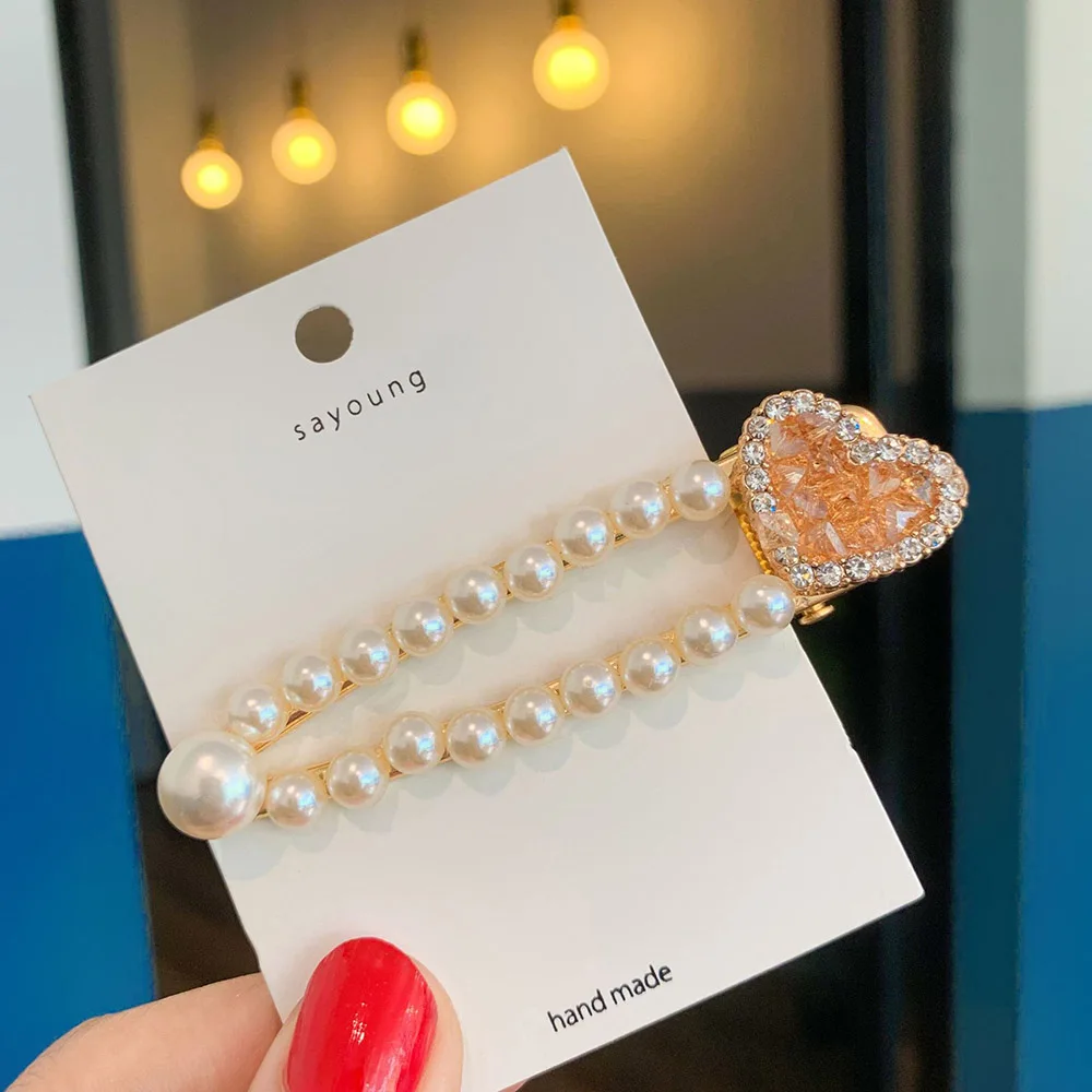 Sweet Girls Pearl Hair Clip Crystal Hairclip heart Barrette Bobby Hair Pin Wedding Hair Styling Tool women Hair Clips
Sweet Girls Pearl Hair Clip Crystal Hairclip heart Barrette Bobby Hair Pin Wedding Hair Styling Tool women Hair Clips