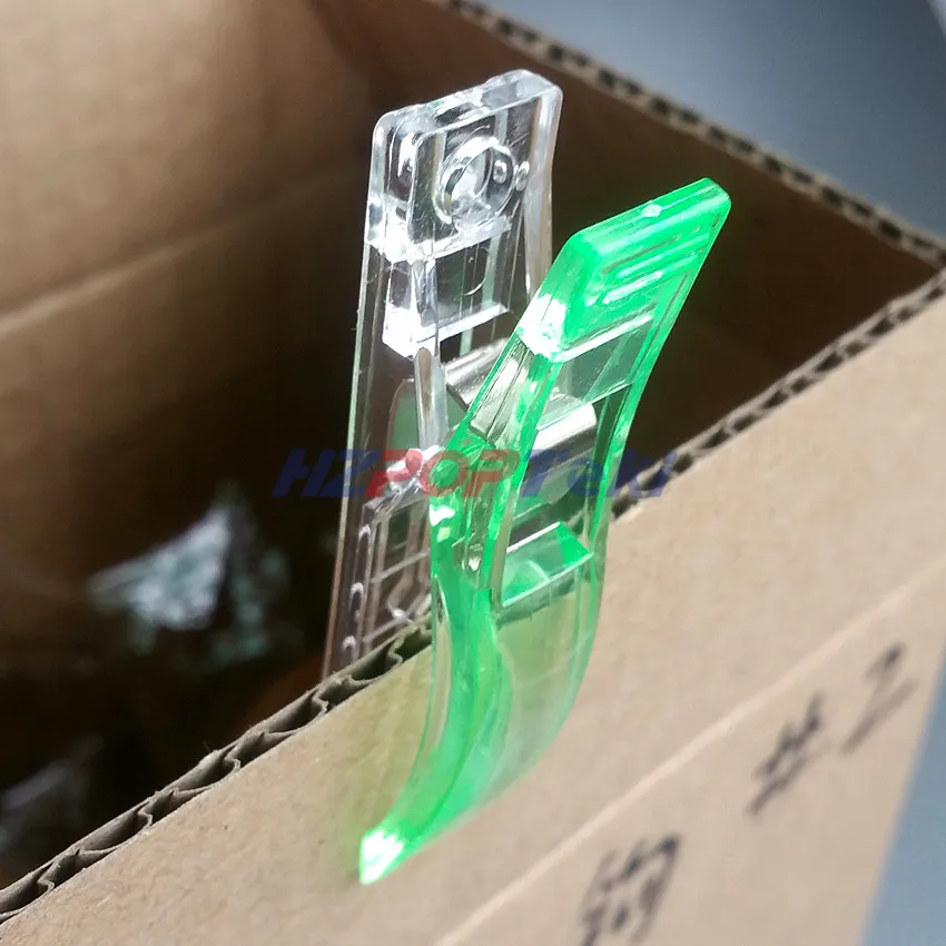 Plastic 5.6x1.2cm Crafting Sewing Fabric Bordure Products Binder Grip Clamp Spring Paper Small Clips Half Clear&Color 1000pcs
Plastic 5.6x1.2cm Crafting Sewing Fabric Bordure Products Binder Grip Clamp Spring Paper Small Clips Half Clear&Color 1000pcs