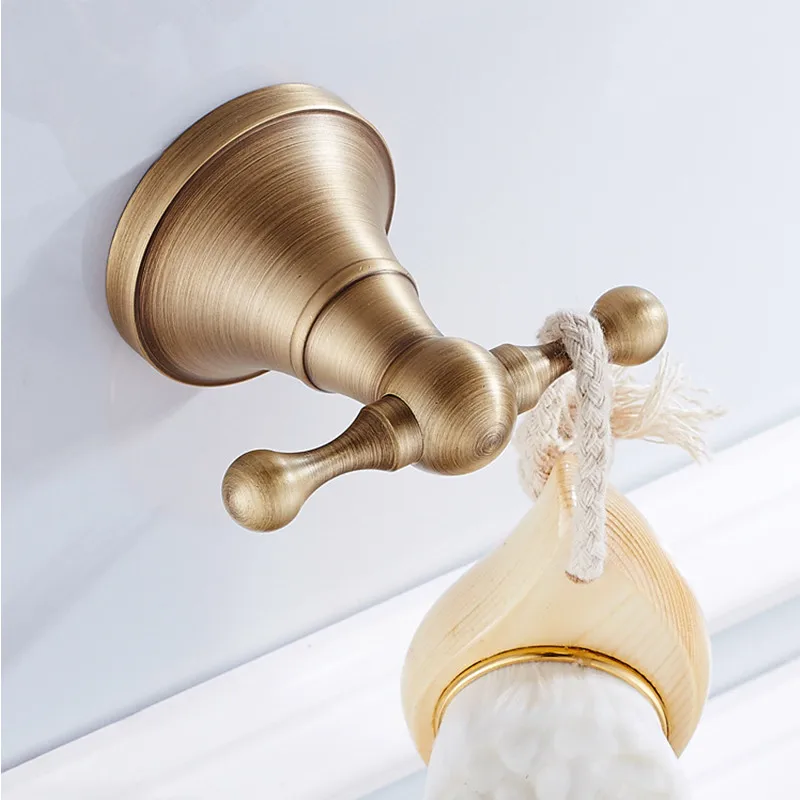 Free shipping,European style antique bronze bathroom hardware set 4pcs copper soap dish holder towel ring paper holder robe hook
Free shipping,European style antique bronze bathroom hardware set 4pcs copper soap dish holder towel ring paper holder robe hook