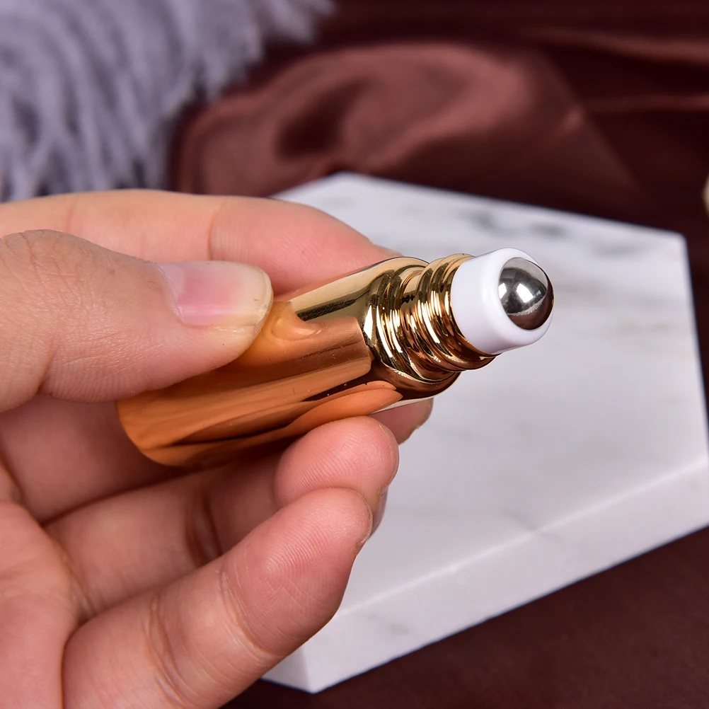 1PC 5ML Portable Glass Roller Rollerball Essential Oil Bottles Mist Container Travel Refillable Bottle 2 Colours New
1PC 5ML Portable Glass Roller Rollerball Essential Oil Bottles Mist Container Travel Refillable Bottle 2 Colours New