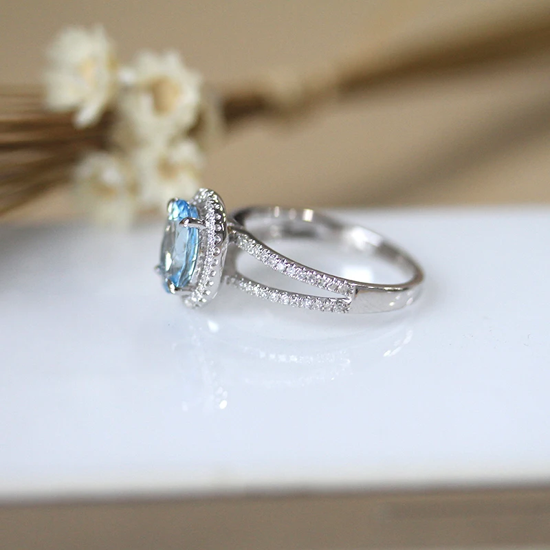 DUPUY Classic 14k White Gold Diamond Engagement Rings Oval Aquarine Wedding Rings Luxurious Natural Gemstone Jewelry D180014
DUPUY Classic 14k White Gold Diamond Engagement Rings Oval Aquarine Wedding Rings Luxurious Natural Gemstone Jewelry D180014