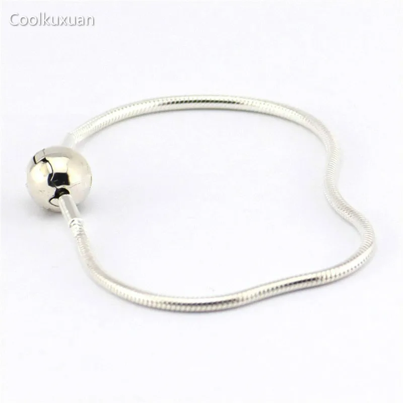 Essence Collection Bracelets Snake Chain(3MM) 100% 925 Sterling Silver Fashion Jewelry For Women Wholesales Coolkuxuan Jewelry
Essence Collection Bracelets Snake Chain(3MM) 100% 925 Sterling Silver Fashion Jewelry For Women Wholesales Coolkuxuan Jewelry