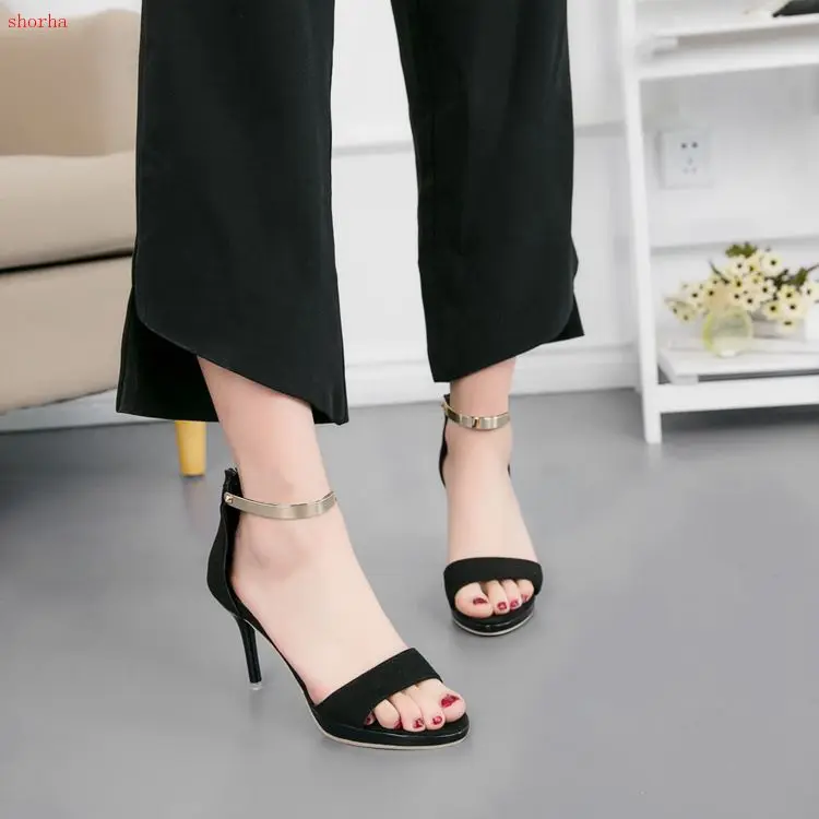 2019 new 3 Colors Women High Heels Sandals New Concise Solid Suedes Open Toe Buckle Sexy Women's Party Sandal Summer Shoes
2019 new 3 Colors Women High Heels Sandals New Concise Solid Suedes Open Toe Buckle Sexy Women's Party Sandal Summer Shoes