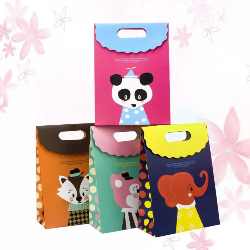 12*6*16.5cm Cute Cartoon Gift Bag Original Design Children's Day Kids Birthday Party Paper Gift Package Bag 20pcs/lot
12*6*16.5cm Cute Cartoon Gift Bag Original Design Children's Day Kids Birthday Party Paper Gift Package Bag 20pcs/lot