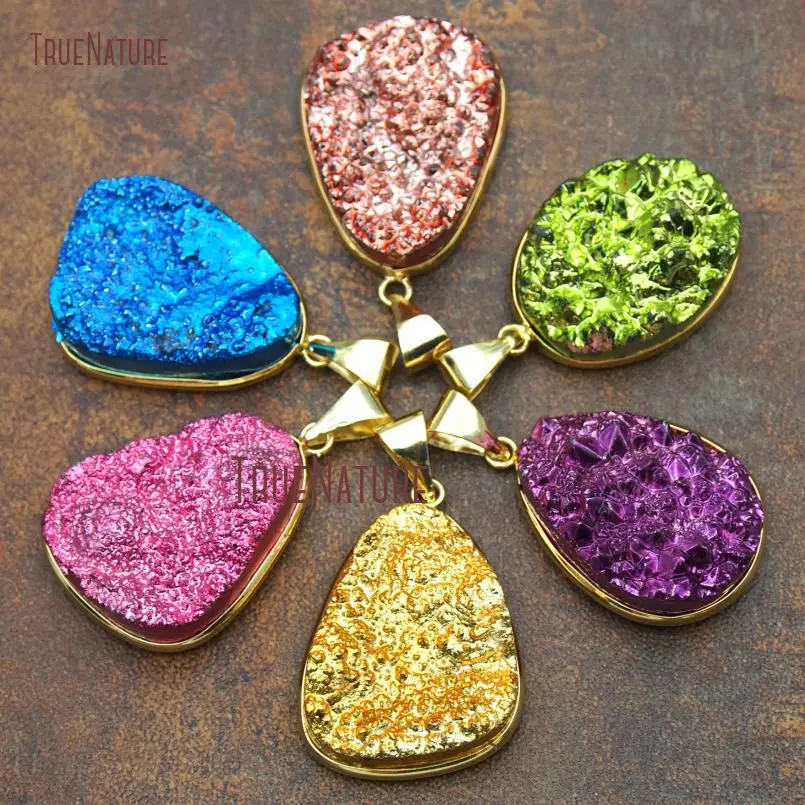 New Design Colorful Gold Electroplated Irregular Shape Pendant Druzy Crystal Pendant DIY Making Approx 35*26 mm PM11425
New Design Colorful Gold Electroplated Irregular Shape Pendant Druzy Crystal Pendant DIY Making Approx 35*26 mm PM11425