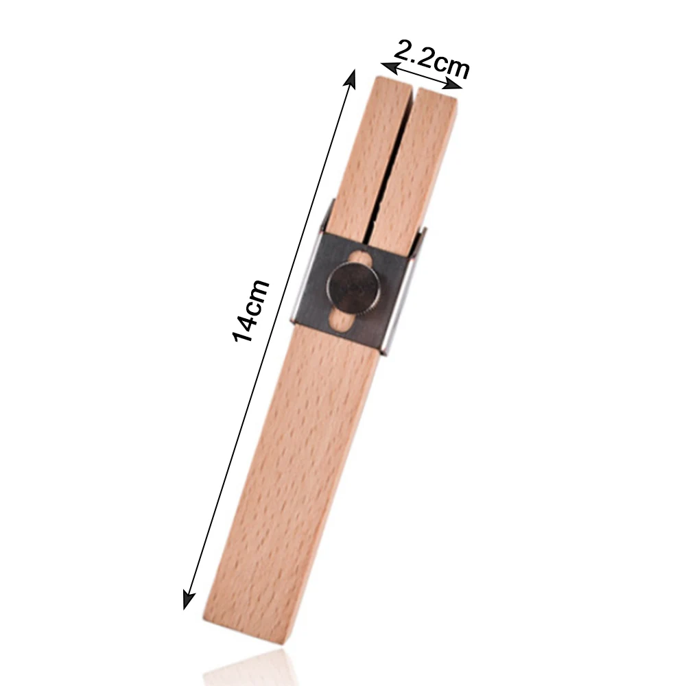 1PC Rope Cord Strip Maker Tool Plastic Bottle Cutter for Outdoor Garden Decoration Wood + Stainless steel
1PC Rope Cord Strip Maker Tool Plastic Bottle Cutter for Outdoor Garden Decoration Wood + Stainless steel