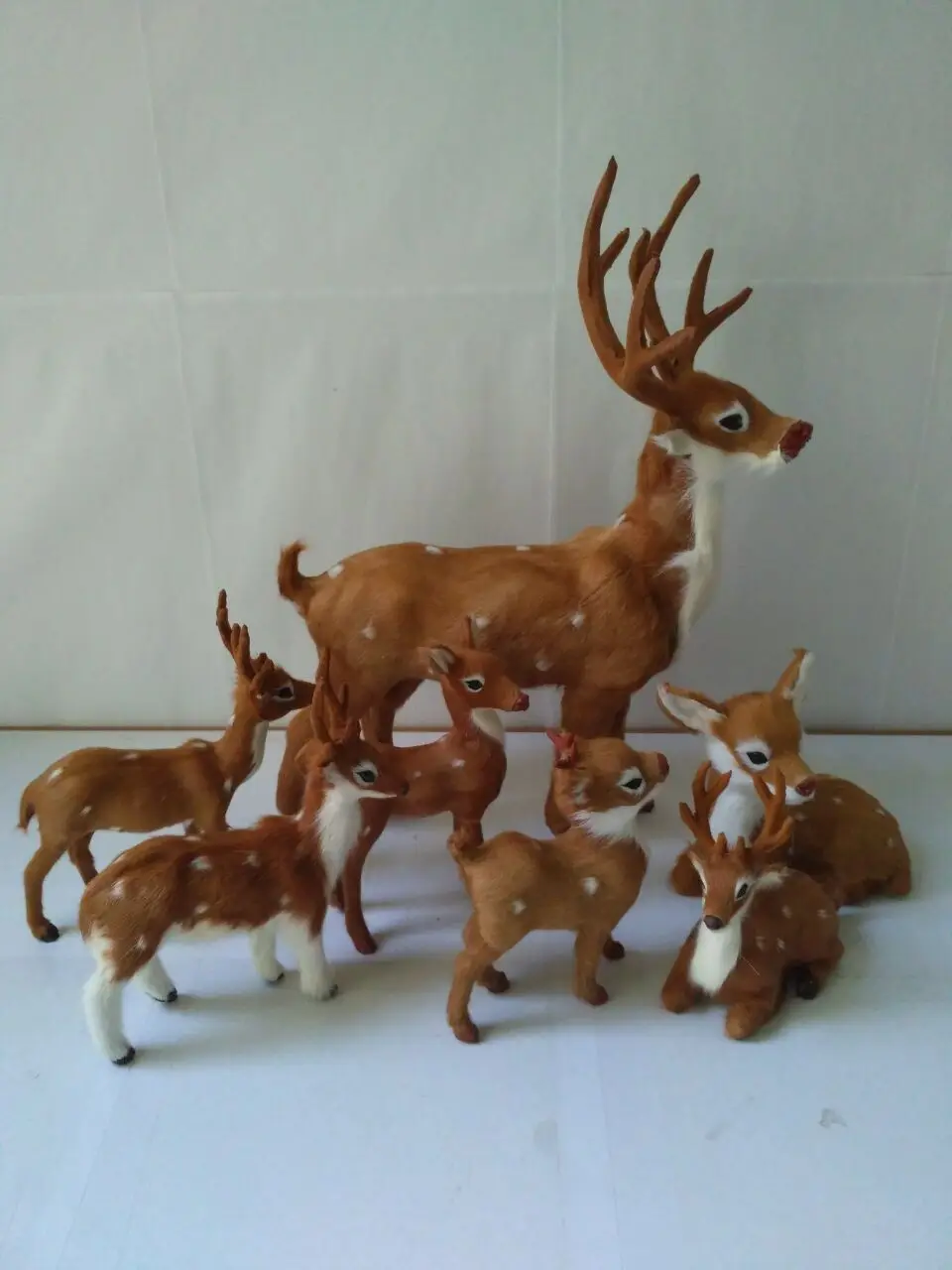 simulation sika deer family model,polyethylene&real furs different deer handicraft prop,home decoration toy gift a1868
simulation sika deer family model,polyethylene&real furs different deer handicraft prop,home decoration toy gift a1868