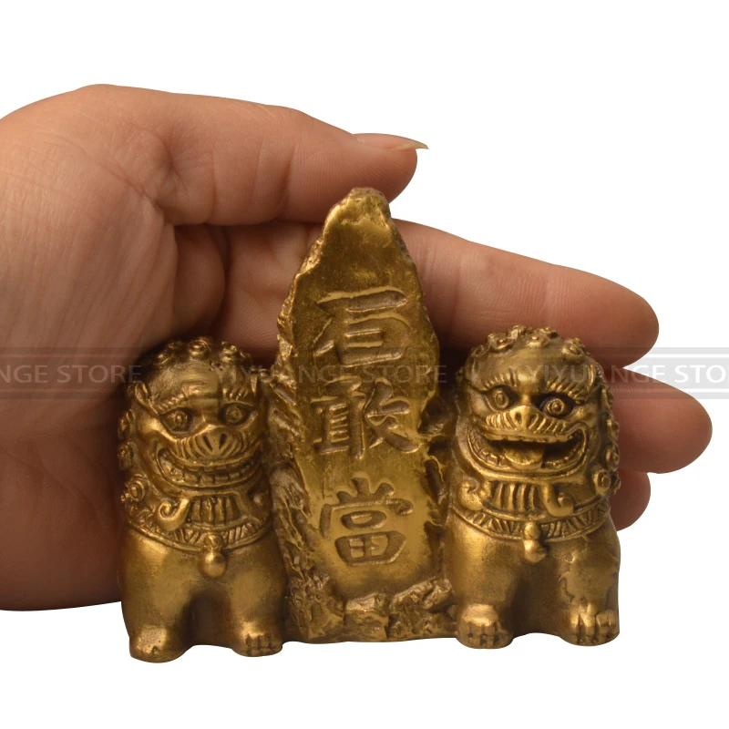 Feng shui Taishan ShuangshiTaiji Shigandang Copper Lions Defends Home Office Decoration Gifts Crafts
Feng shui Taishan ShuangshiTaiji Shigandang Copper Lions Defends Home Office Decoration Gifts Crafts