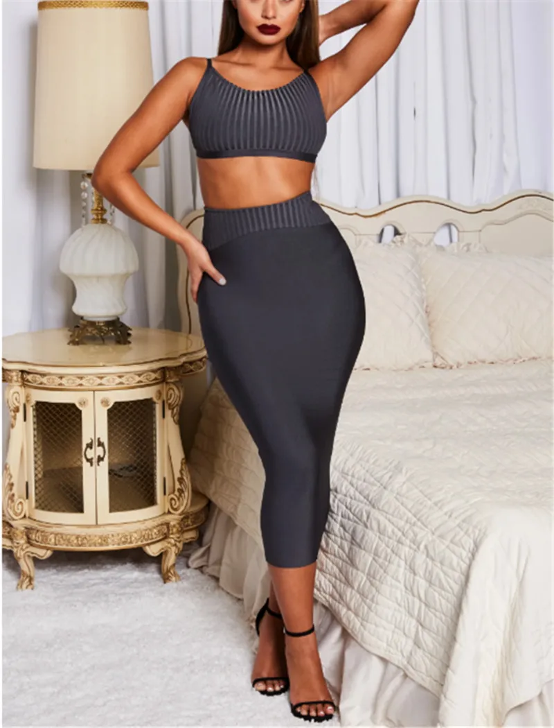 New Arrival Women Sets Strap Short Tops With Skirts Mid Calf 2 Pieces Bandage Sets Evening Party Clothes
New Arrival Women Sets Strap Short Tops With Skirts Mid Calf 2 Pieces Bandage Sets Evening Party Clothes