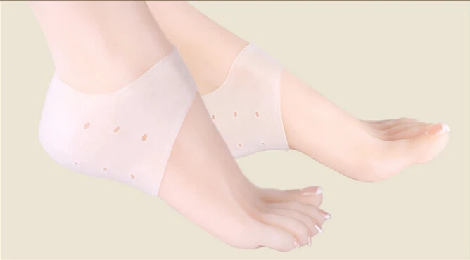 Silicone heel cover pad podoschisis protective jacket as wearproof heel crack prevention mat relieve heel pain as foot care tool
Silicone heel cover pad podoschisis protective jacket as wearproof heel crack prevention mat relieve heel pain as foot care tool