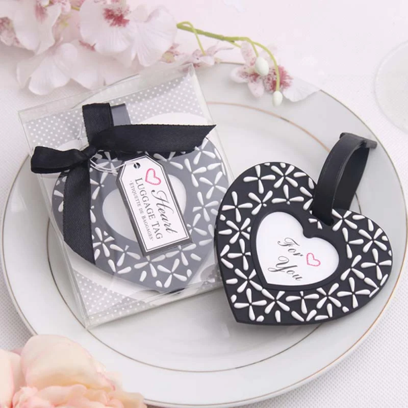 Free shipping Follow Your Heart Black and White Luggage Tag Wedding gift For airplane tag 100pcs/lot available Wholesale
Free shipping Follow Your Heart Black and White Luggage Tag Wedding gift For airplane tag 100pcs/lot available Wholesale