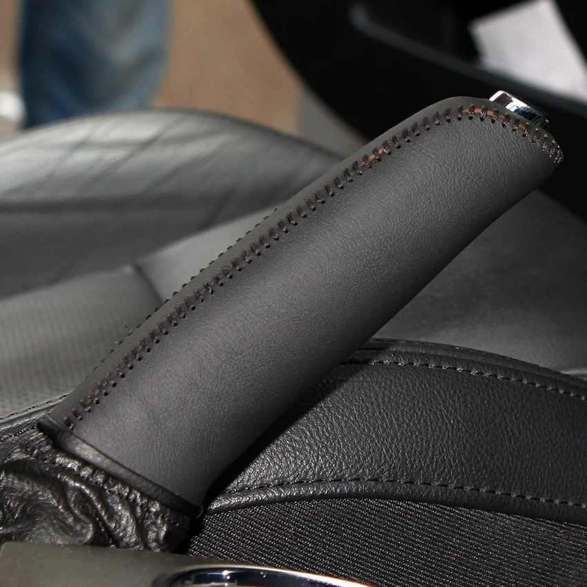 Case for Citroen C5 handbrake cover Genuine leather Interior decoration Auto supplies DIY car styling
Case for Citroen C5 handbrake cover Genuine leather Interior decoration Auto supplies DIY car styling