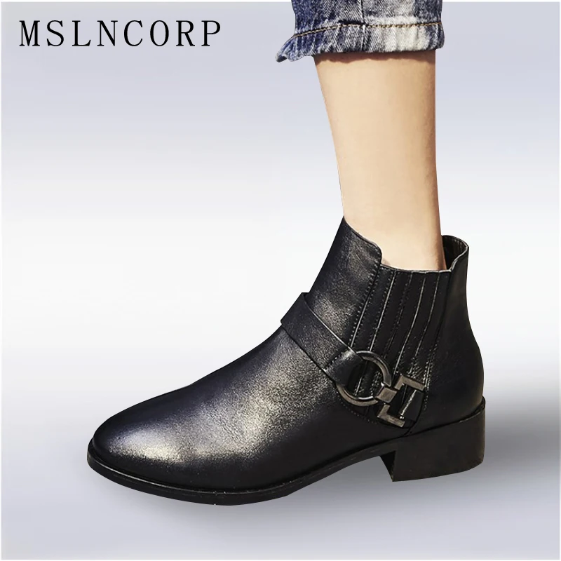 Plus Size 34-43 Spring Autumn Fashion Boots Women Chelsea Low Heels Shoes Lady Genuine Leather Boots Brand Martin Boots Black
Plus Size 34-43 Spring Autumn Fashion Boots Women Chelsea Low Heels Shoes Lady Genuine Leather Boots Brand Martin Boots Black