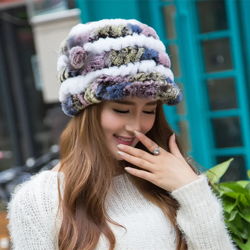 Зимняя теплая женская шапка из кроличьего меха | Аксессуары для одежды