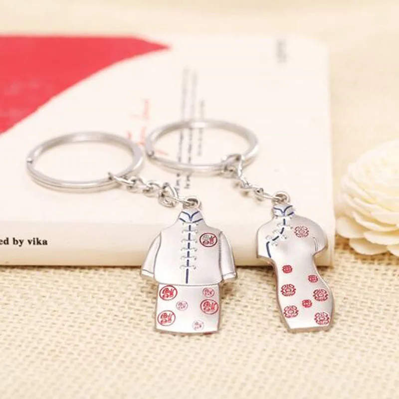 Cute Chinese Vintage Bride And Groom Metal Alloy Keychain Key Rings Chain Lover Wedding Favors And Gifts for Guest ZA1569
Cute Chinese Vintage Bride And Groom Metal Alloy Keychain Key Rings Chain Lover Wedding Favors And Gifts for Guest ZA1569