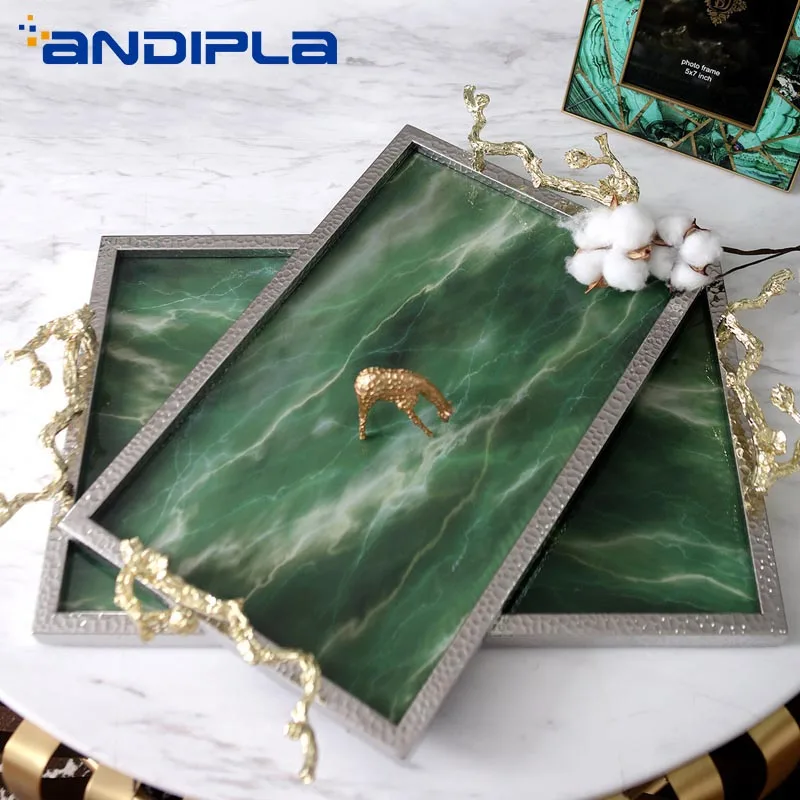 Creative Green Agate Pattern Marble Tray European Style Brief Living Room Coffee Table Desktop Storage Tray Jewelry Display Dish
Creative Green Agate Pattern Marble Tray European Style Brief Living Room Coffee Table Desktop Storage Tray Jewelry Display Dish