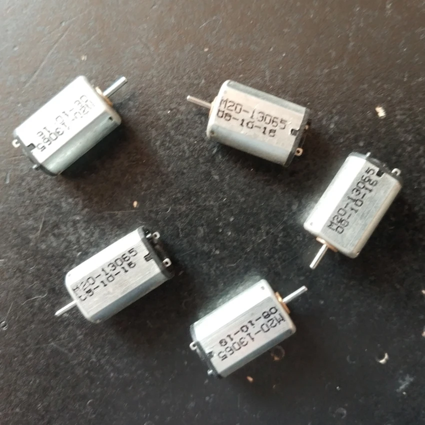 1pc M20 motor, 3V 14000 rpm, high speed model motor, DIY model motor, M20 small motor
1pc M20 motor, 3V 14000 rpm, high speed model motor, DIY model motor, M20 small motor