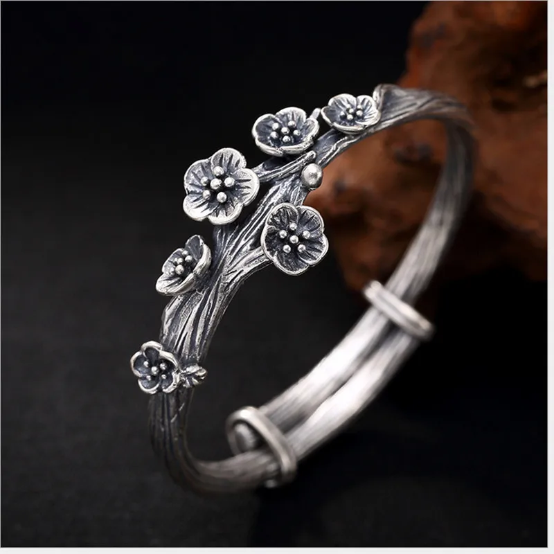 Uglyless Real 925 Sterling Silver Bangle Handmade brushed Floral Open Bangles Women Plum Blossom Fine Jewelry Thai Ethnic Bijoux
Uglyless Real 925 Sterling Silver Bangle Handmade brushed Floral Open Bangles Women Plum Blossom Fine Jewelry Thai Ethnic Bijoux