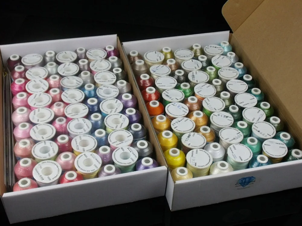 Simthread Colors Series Trilobal Polyester Computer Machine Embroidery Thread Filament 1000m * 112 Assorted Colors ,120d/2(40wt)
Simthread Colors Series Trilobal Polyester Computer Machine Embroidery Thread Filament 1000m * 112 Assorted Colors ,120d/2(40wt)
